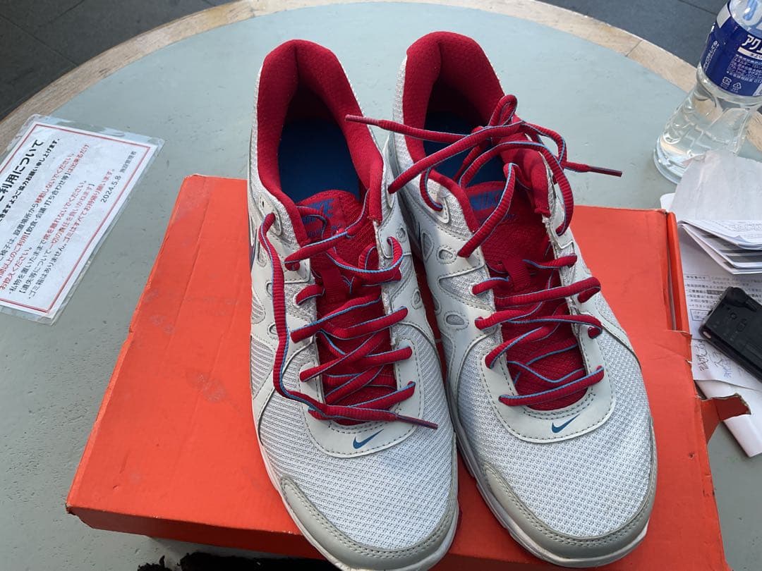 ナイキ　レボルーション2MSL 9.5 27.5センチ