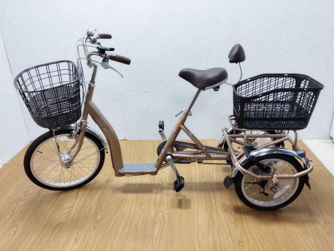 K☆197 サギサカ 3輪自転車 LiveLy こげーる cogelu-9042