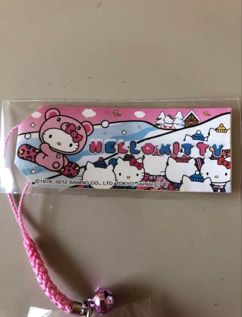ご当地キティちゃん　根付けストラップ　レア　レトロ　スノボーベア　北海道