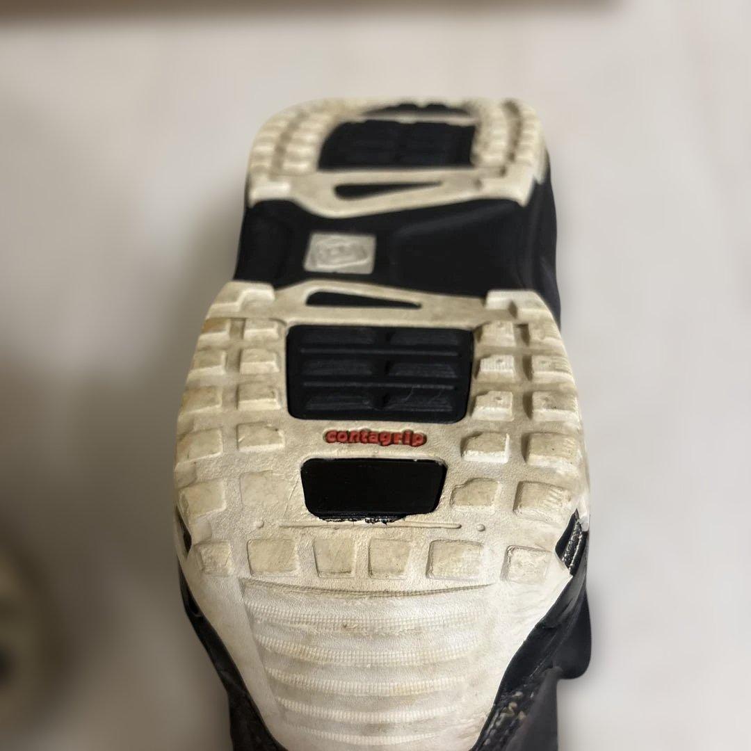 SALOMON スノーボードブーツ ブラック