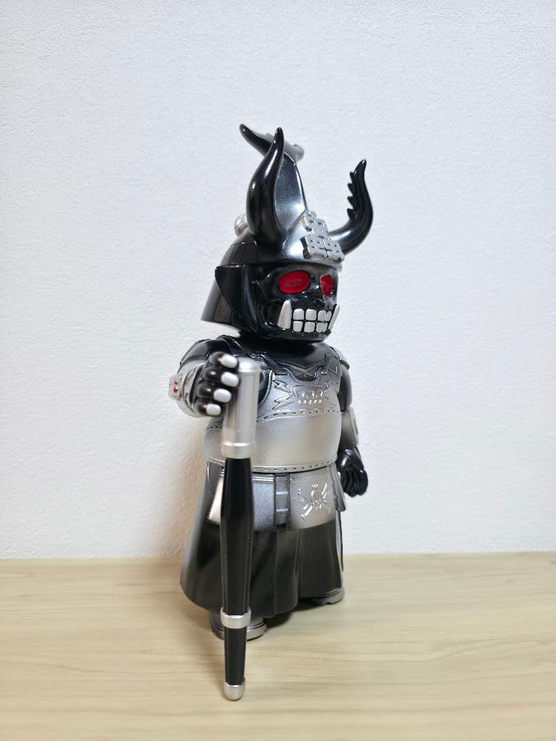 SKULL TOYS スカルトイズ ドクロ大将軍 黒銀 ソフビ sofubi