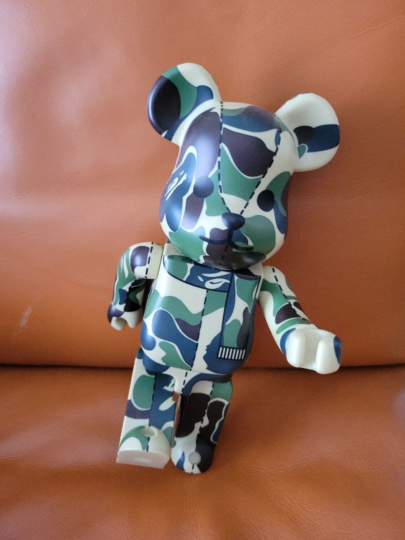ベアブリック 迷彩柄 約28cm　エイプ