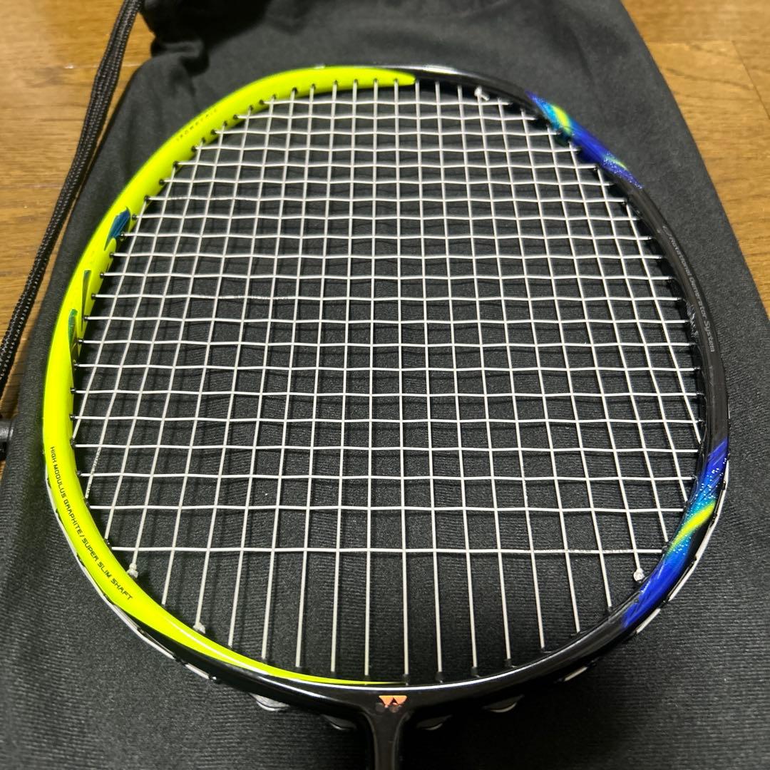 ラケット YONEX ASTROX 77 4U5G