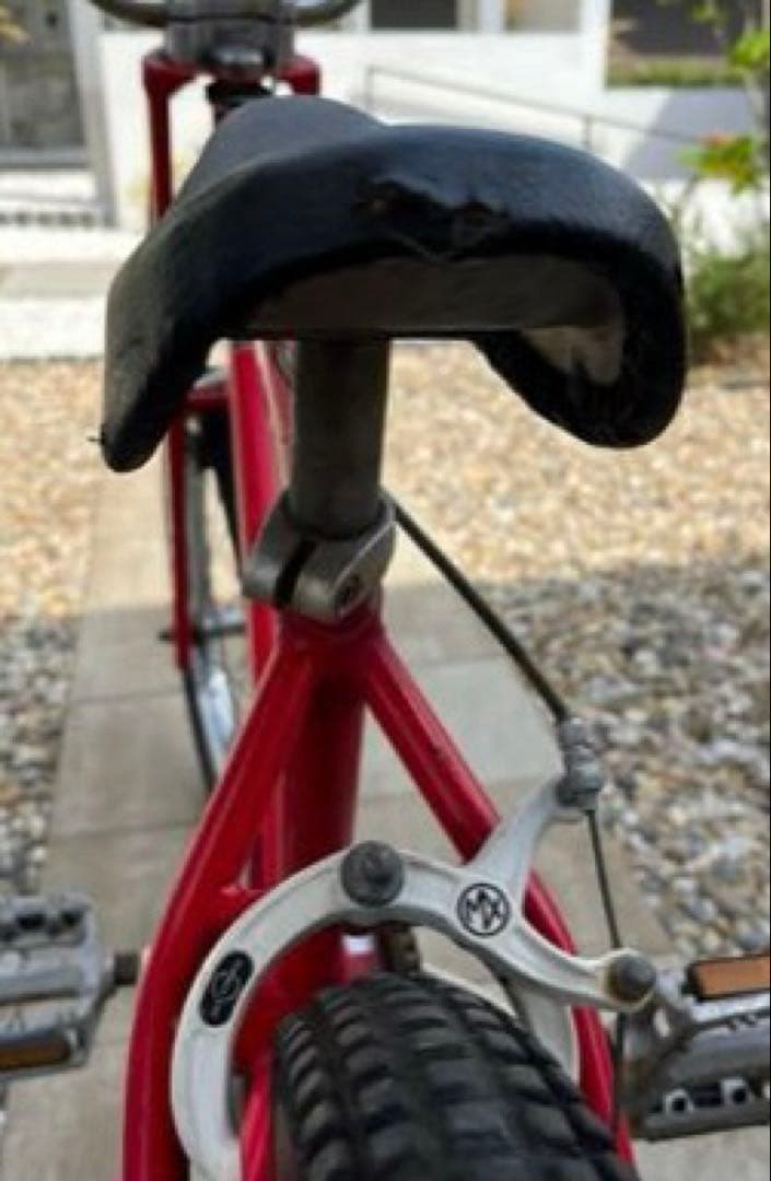 お*し様 BMX 20インチ 赤