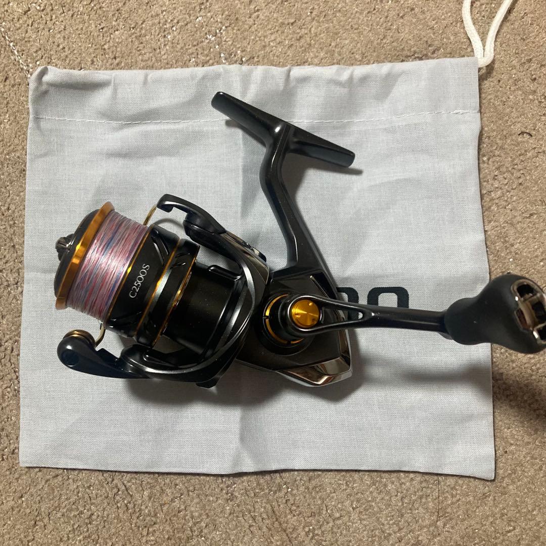 Soare XR C2500S スピニングリール 収納袋付き　箱付き