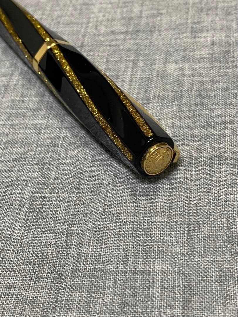 ビスコンティ　VISCONTI　ディヴィーナ　ボールペン