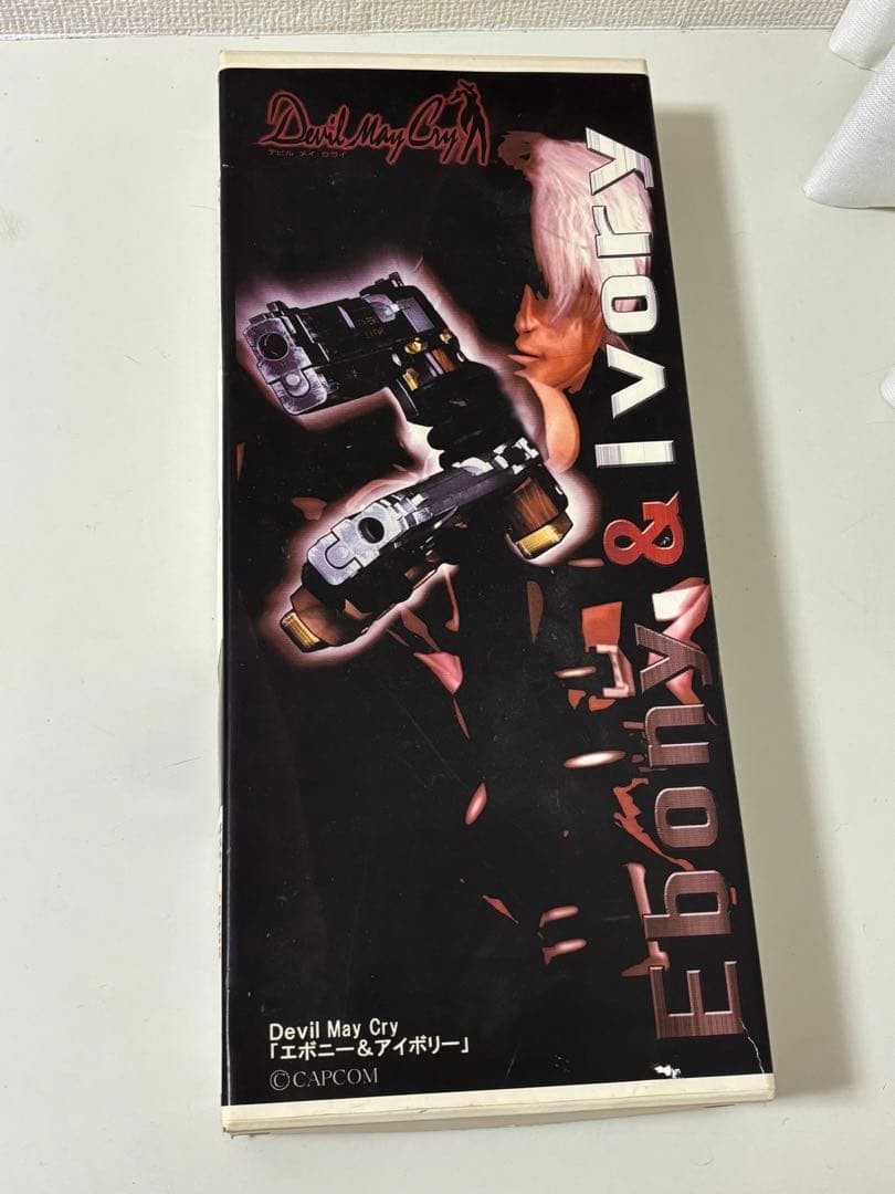 大日本技研　デビルメイクライ　エボニー&アイボリー　ガレージキット完成品 箱有り