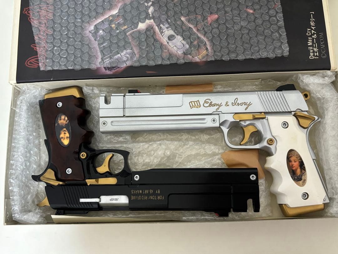 大日本技研　デビルメイクライ　エボニー&アイボリー　ガレージキット完成品 箱有り