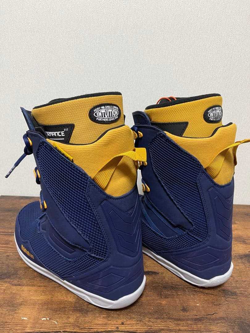 thirtytwo スノーボードブーツ メンズ　27 US9.0 おまけ付き