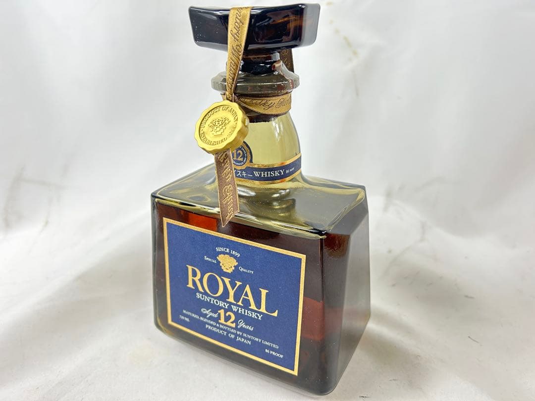 未開栓 サントリー ローヤル プレミアム12年 青ラベル 720ml 箱入り