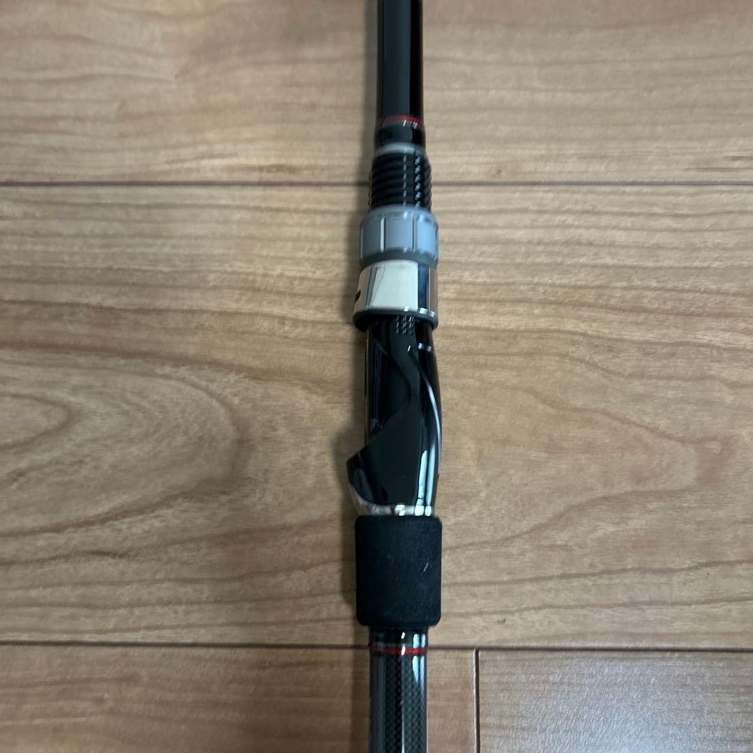 ダイワ　CROSSBEAT 907TM ダイワセミハードロッドケース付き