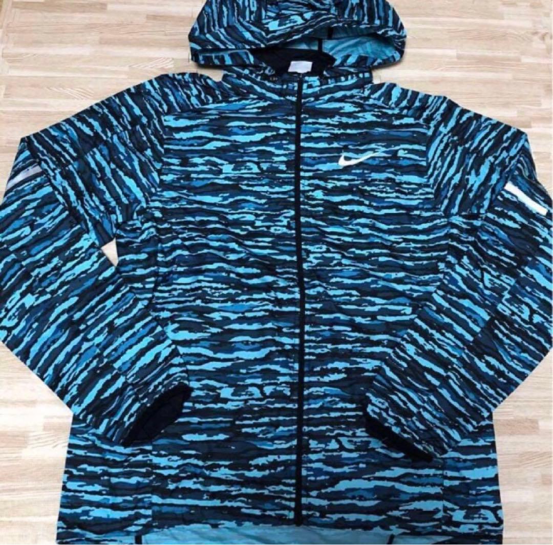 ナイキランニングジャケット