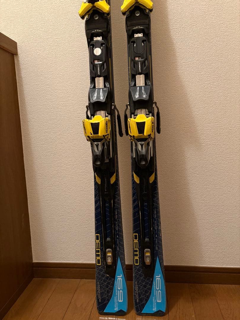 ATOMIC BLUESTER A スキー板 169cm