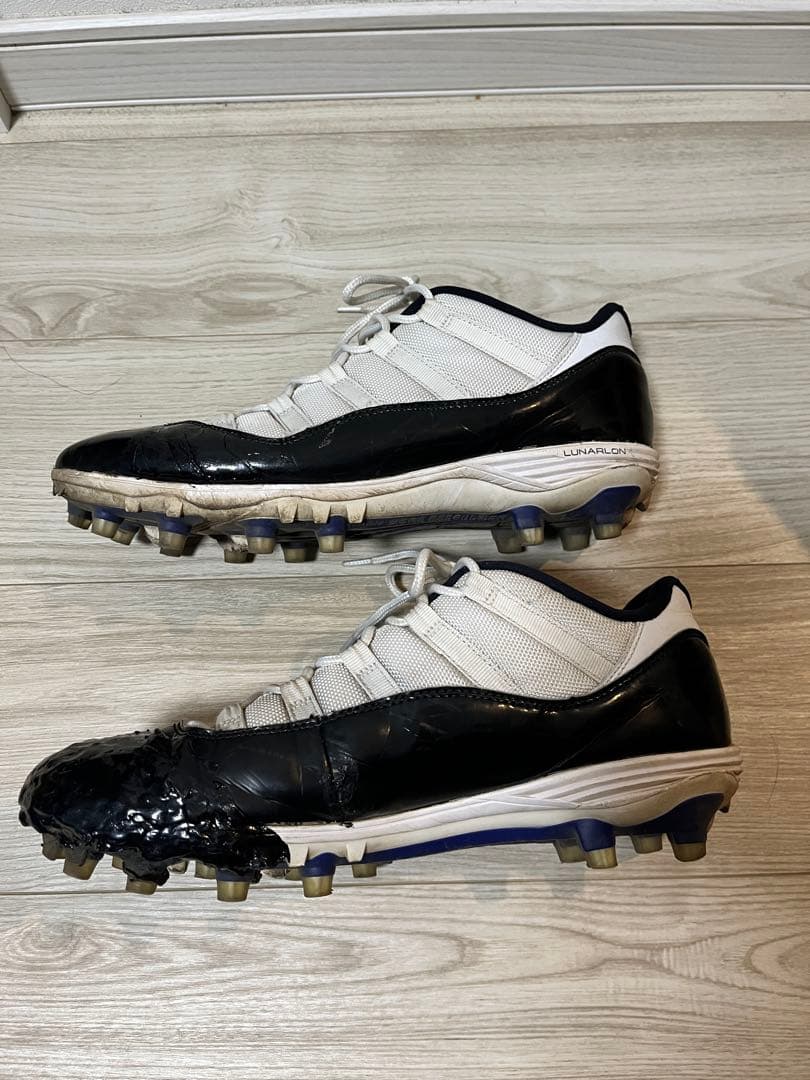 超激レア　ナイキ　エアジョーダン11 コンコルド　野球　スパイク　28.5cm