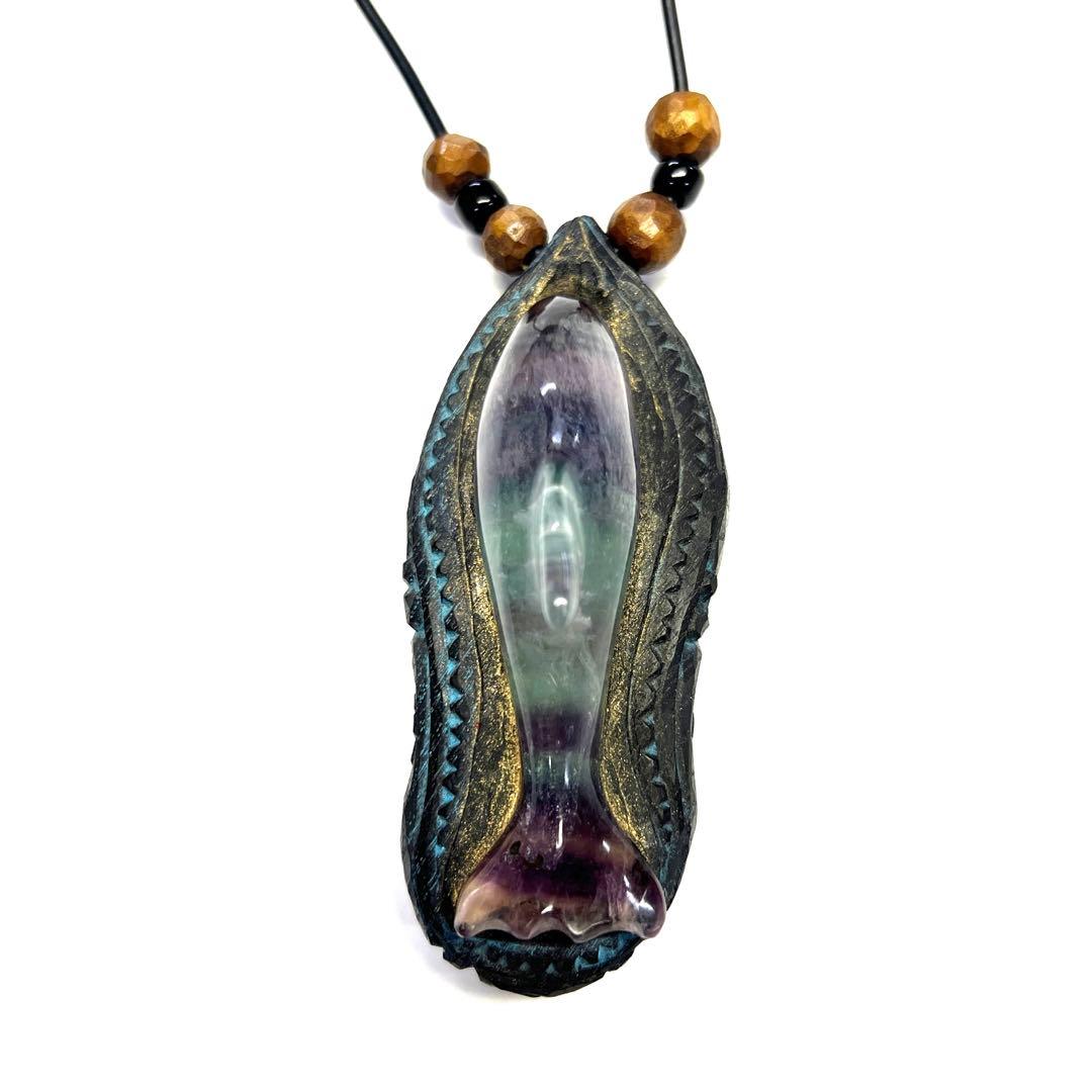 アイヌコタン　西田智三さん　ドルフィン　イルカ　天然石　フローライト蛍石　縞瑪瑙