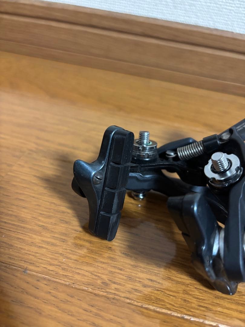 SHIMANO ULTEGRA BR-R8010ダイレクトマウントブレーキセット