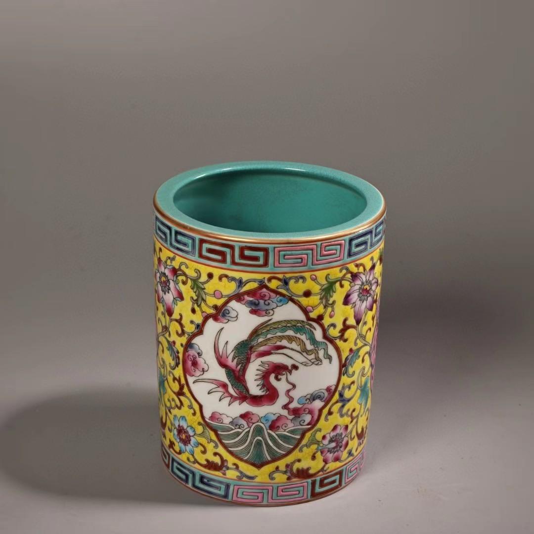 中国古美術・珍蔵珐琅彩粉彩陶磁器のペン立・書道品・純手描き・案頭・文房具・箱付き