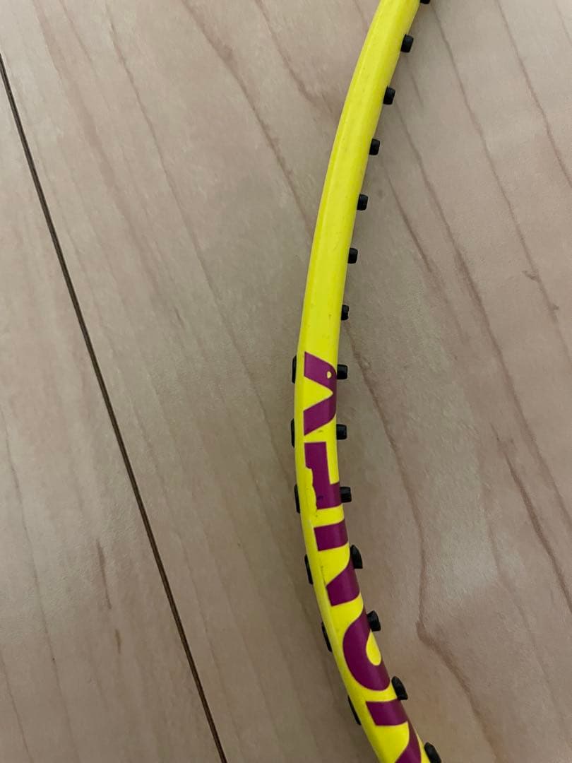 YONEX TRI バドミントンラケット イエロー