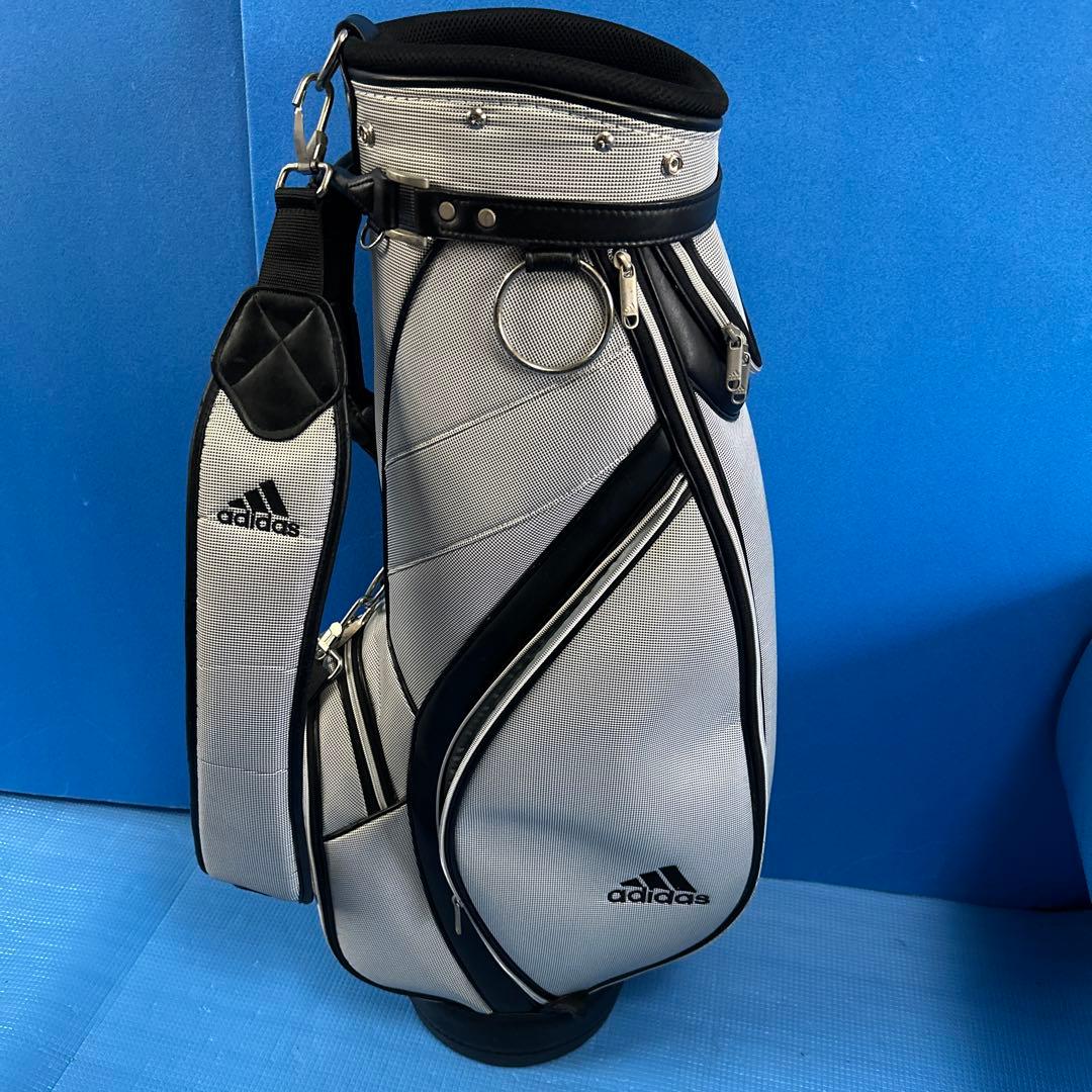 adidas シルバー キャディバッグ