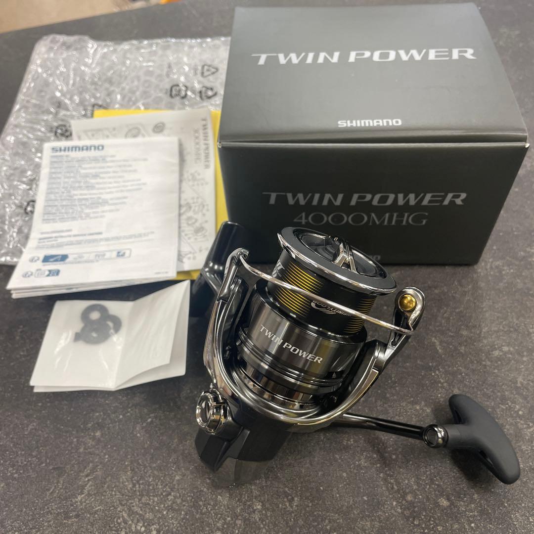 1回のみ使用シマノ 24ツインパワー 4000MHGスピニングリール