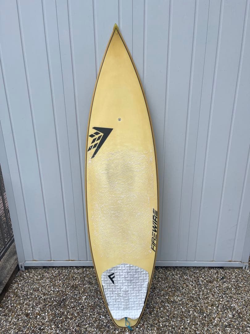 ファイヤーワイヤーFIREWIRE ショートボード FCSフィン付き
