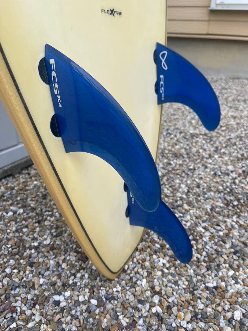 ファイヤーワイヤーFIREWIRE ショートボード FCSフィン付き