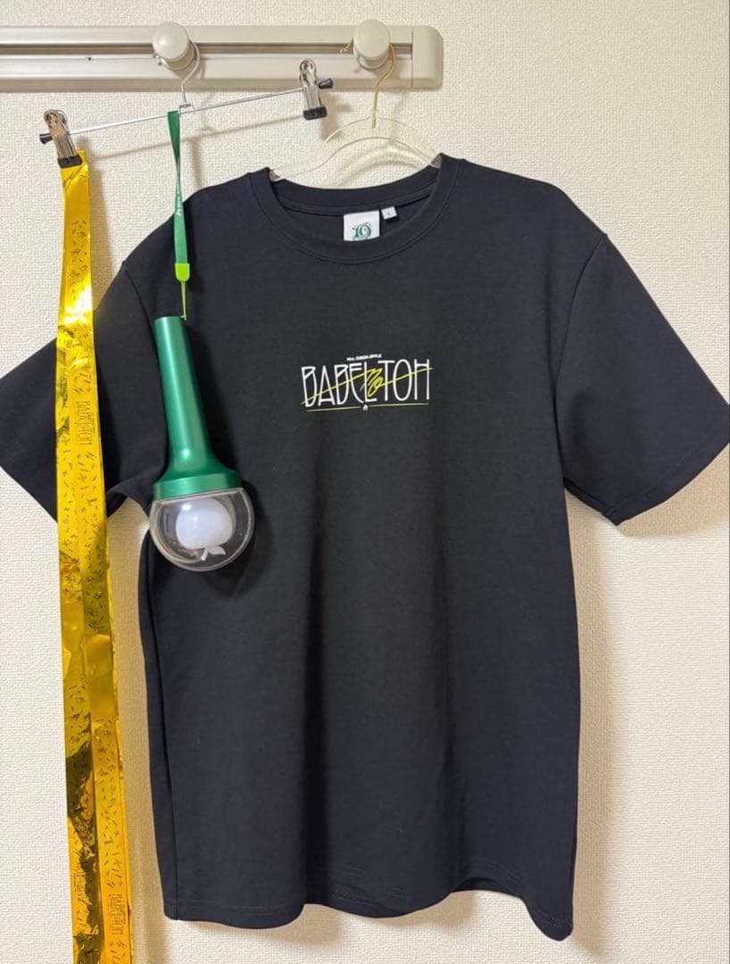 たい　　ミセスツアーTシャツ&ペンライト&金テープ