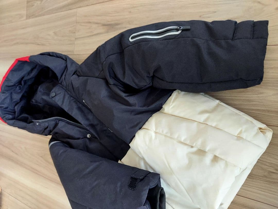 ZARAスキーウェア上下セット