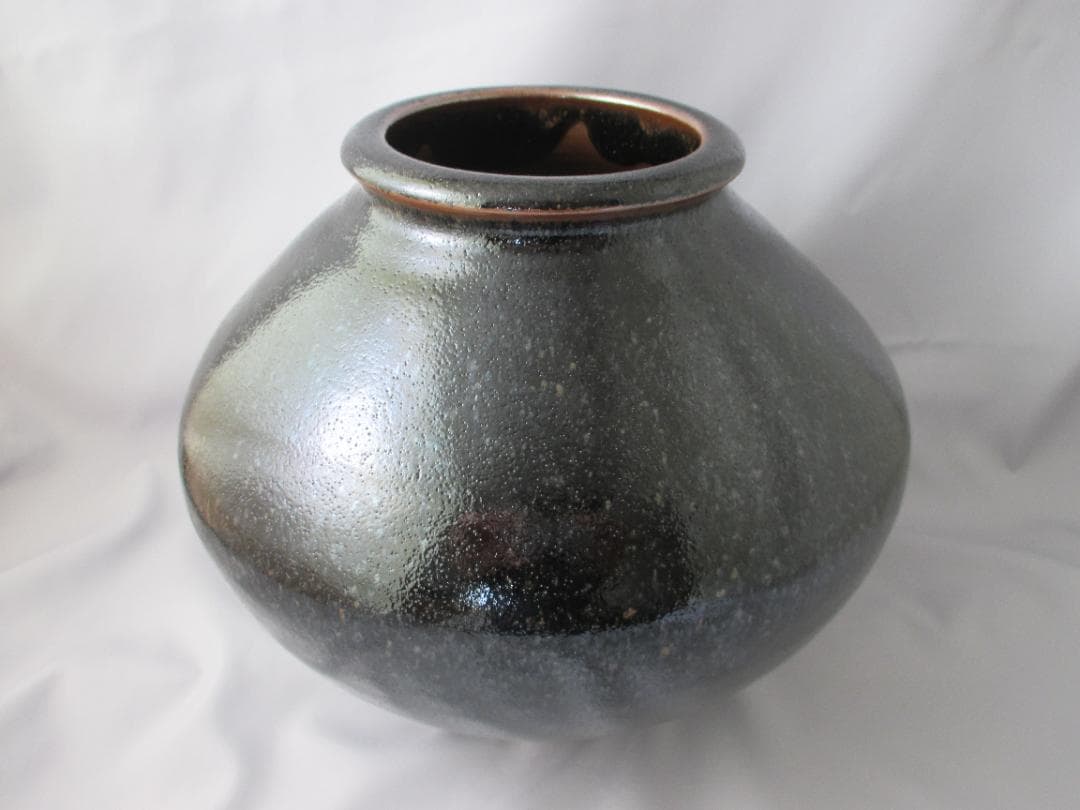 島根県　出西窯　【SHUSSAI】黒釉　柚子肌　壺 花瓶　未使用