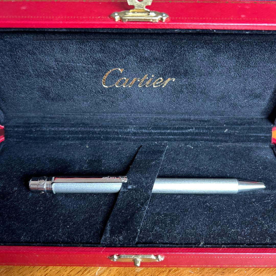 未使用　Cartier シルバーボールペン ケース付き