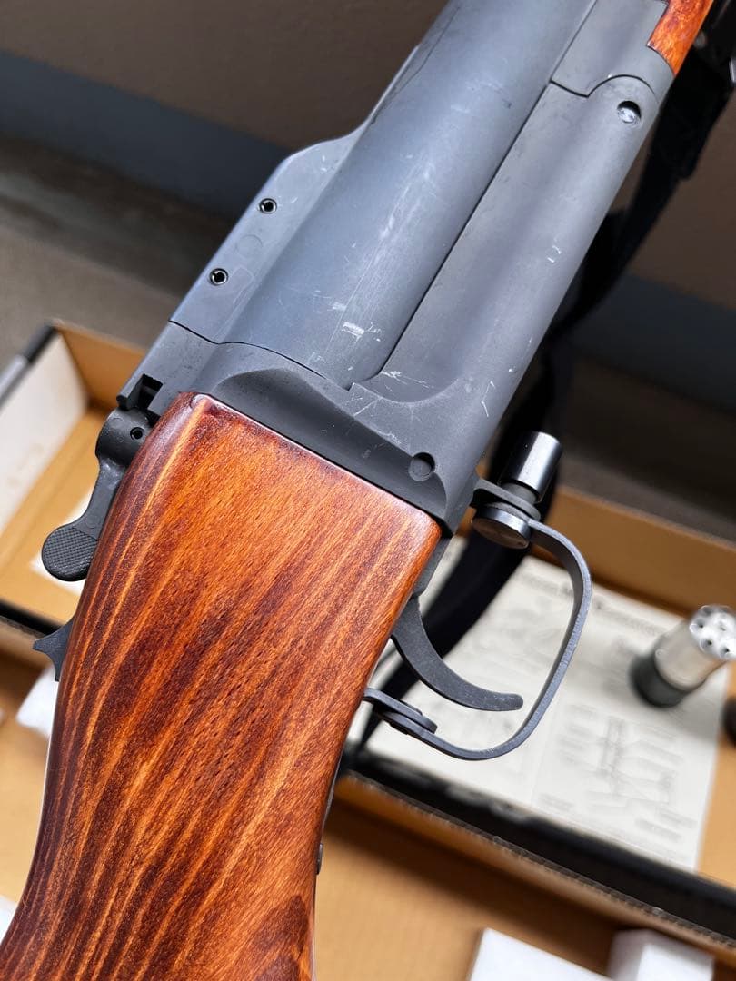 M79 40mm グレネードランチャー リアル木製ストックバージョン