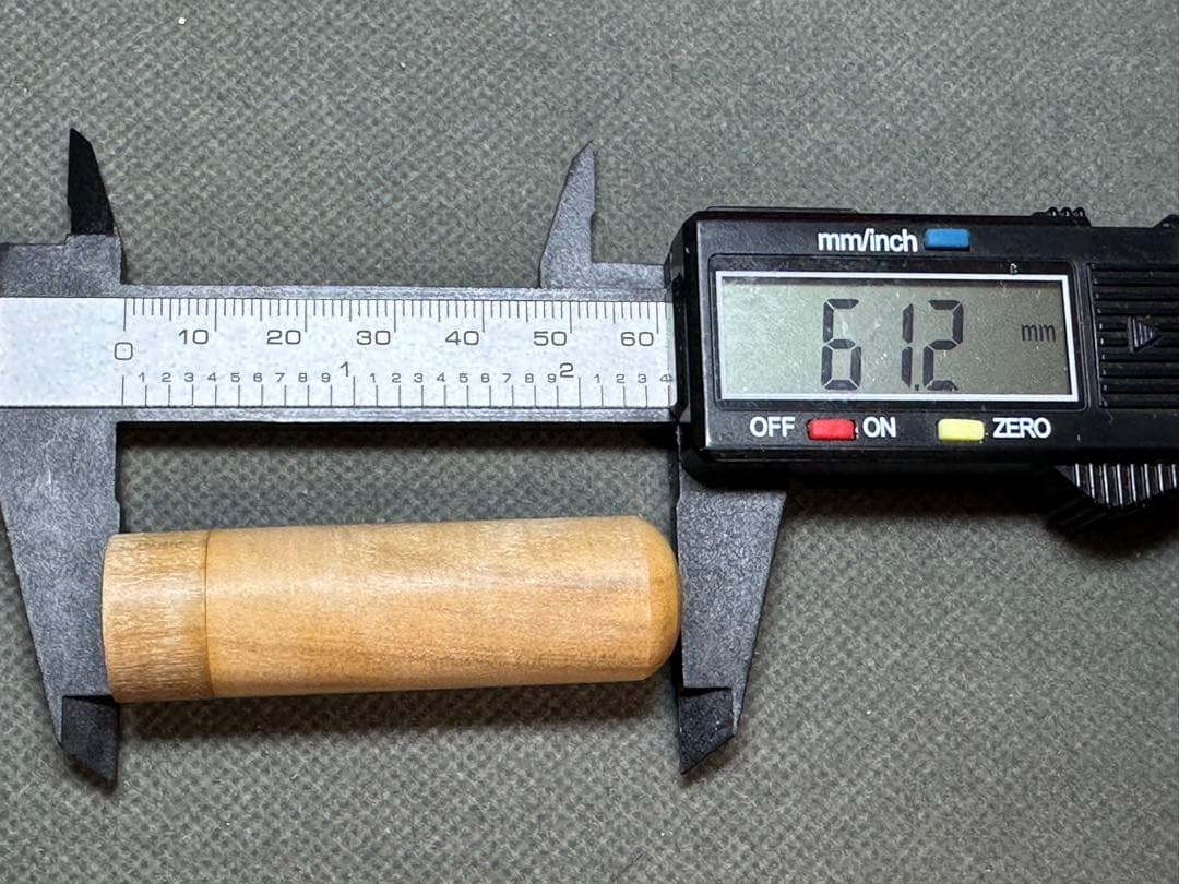 極上彫刻　印材　印鑑　木彫り　インド　白檀　仏教美術　仏像 骨董 木像　木製