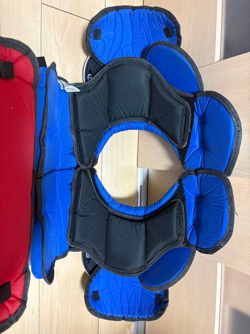 びざき アメリカンフットボール、ショルダーパッド