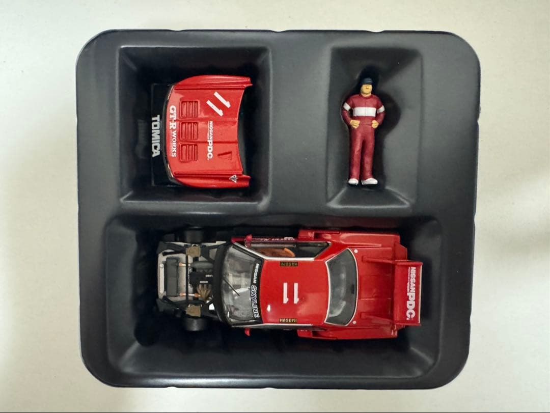 ミニカー TOMICA SKYLINE SUPER SILHOUETTE 1984