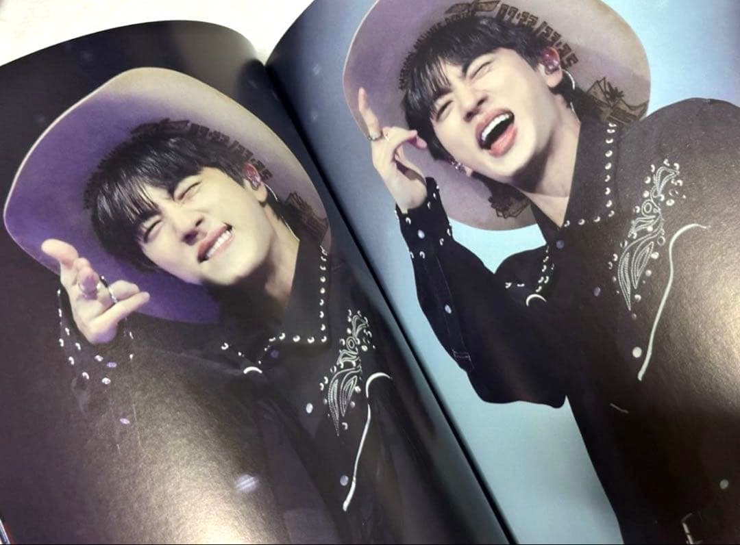 BTS JIN ジン　マスタニム　タルソクコンフォトブックA・ B ２冊セット