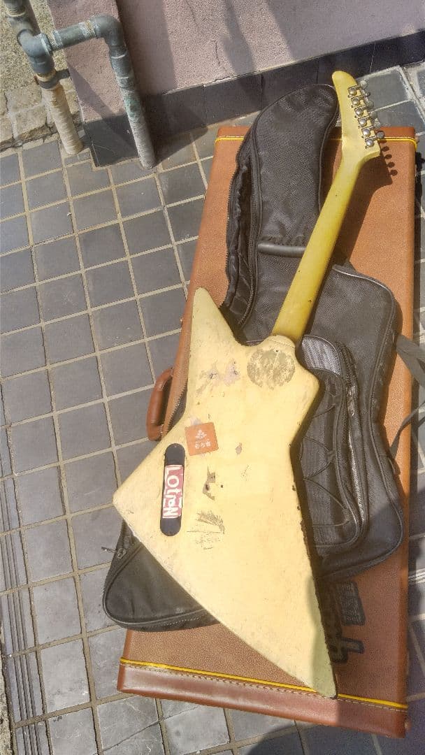 G*&様 Gibson　EXPLORER　guitar