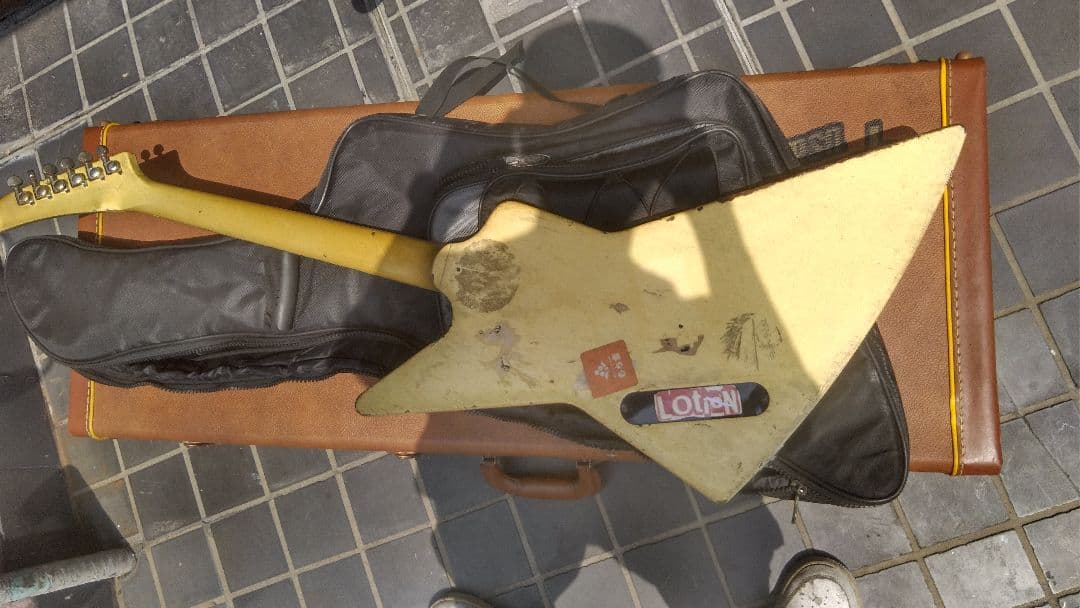 G*&様 Gibson　EXPLORER　guitar