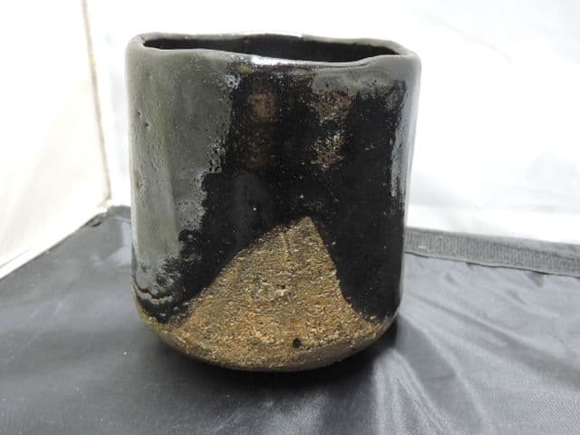 道八作　黒筒茶碗　保存箱有　M１３１２