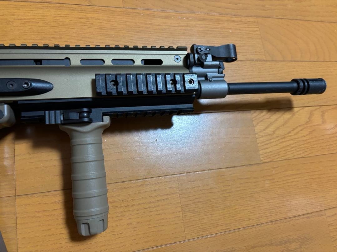 東京マルイ　次世代電動ガンSCAR-L 訳あり