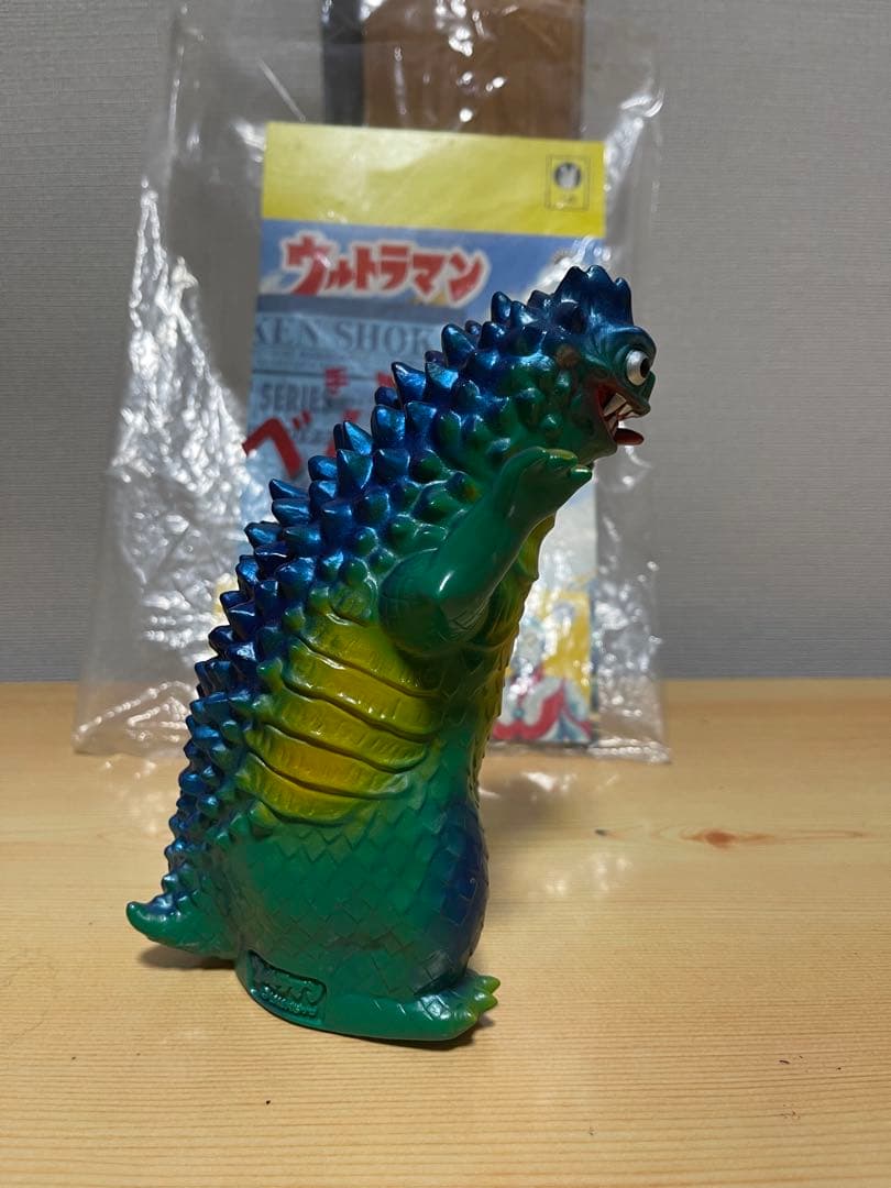 ビリケン商会　ベムラー　青色　ウルトラQ 怪獣　ソフビ