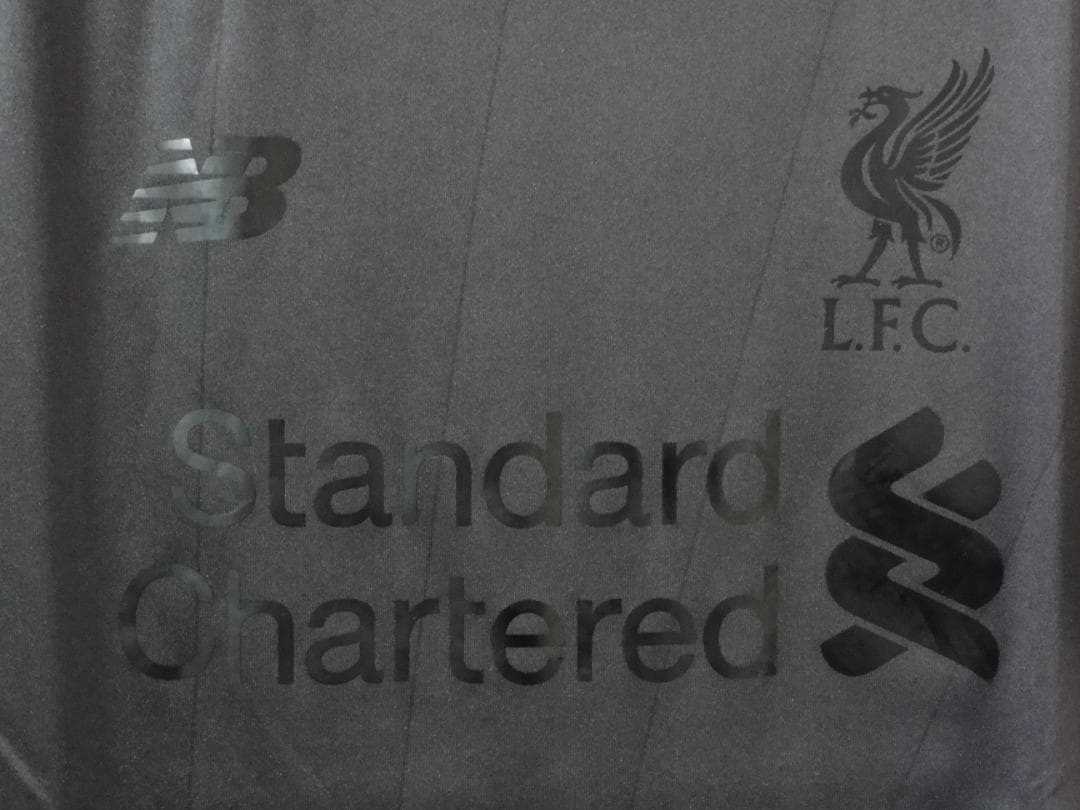 ✨希少✨リバプール 19-20 限定 ブラックアウト ユニフォーム XLサイズ