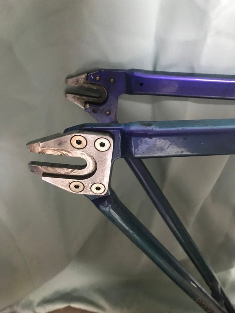 ANCHOR ピストフレーム