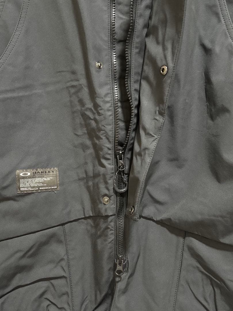新品 OAKLEY ブラック スノーボード ビブパンツ Lサイズ オークリー防水