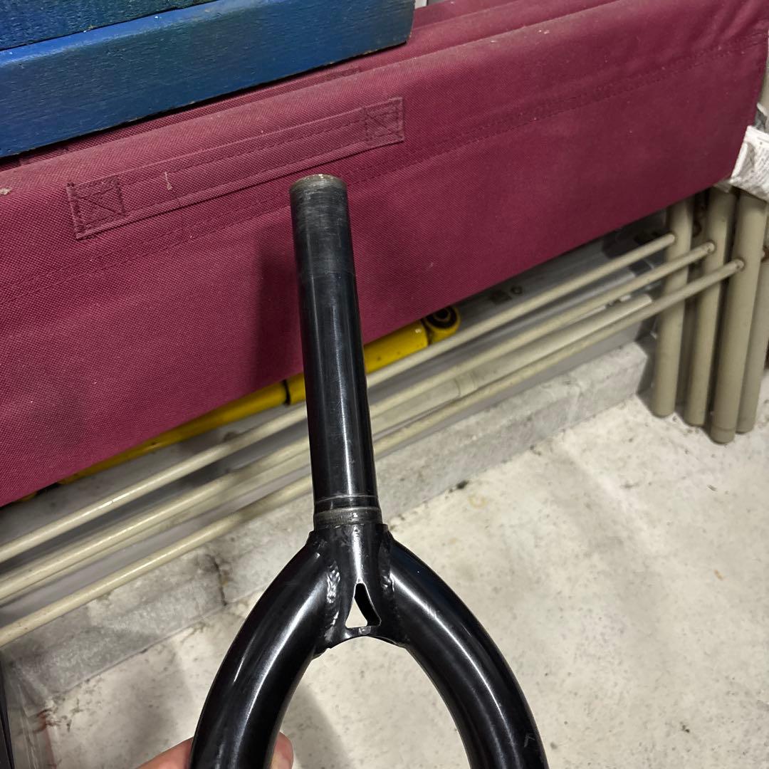 blkmrkt フォーク