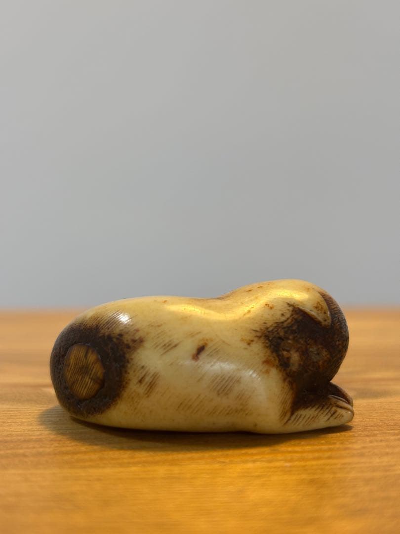 【希少】犬　時代提物 根付 銘有り　アンティーク　印籠