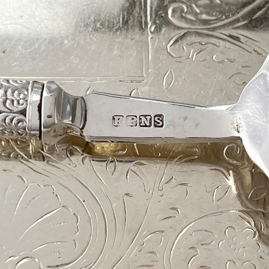 【英国】【白蝶貝】サーディンサーバー　マザーオブパール