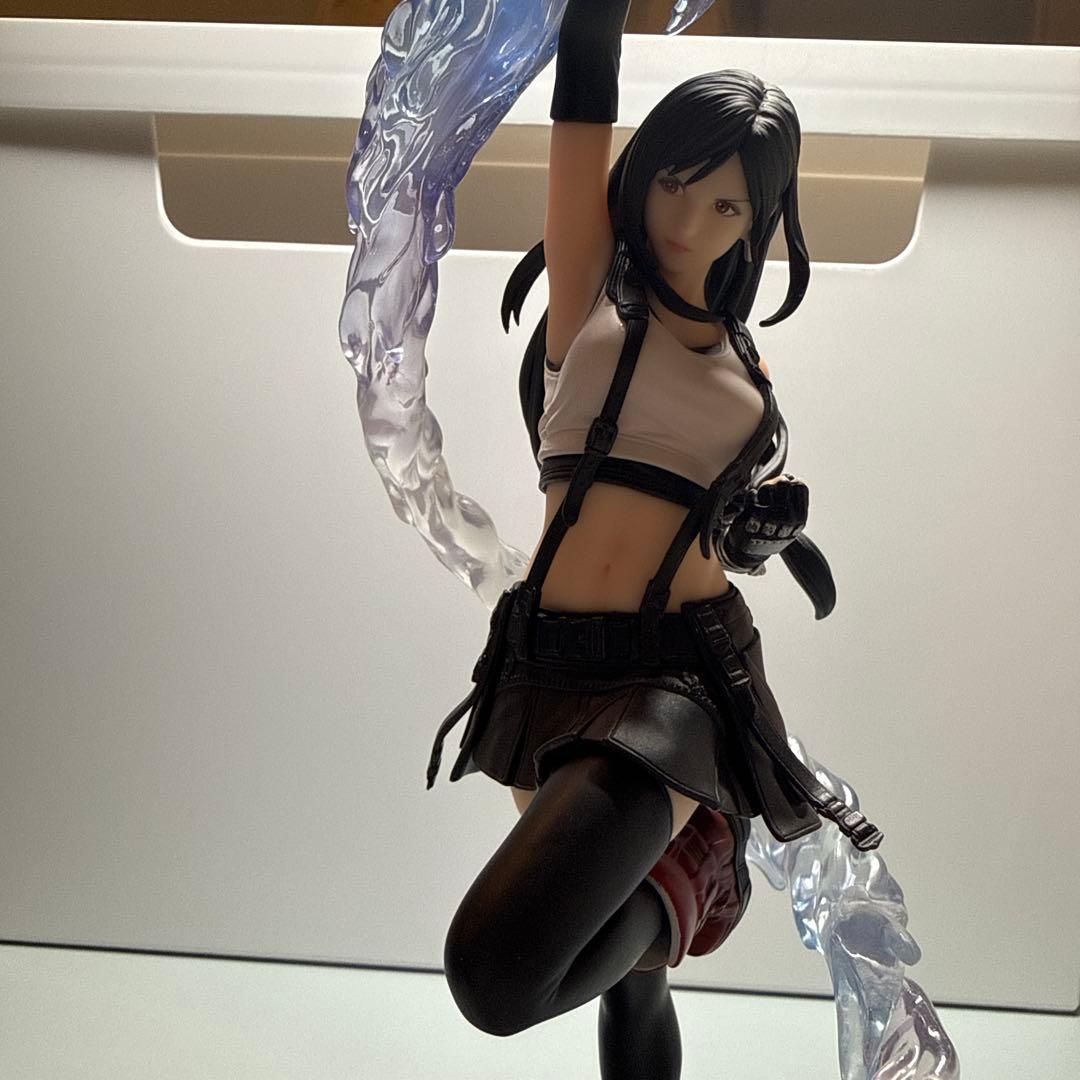 ティファ・ロックハート　フィギュア