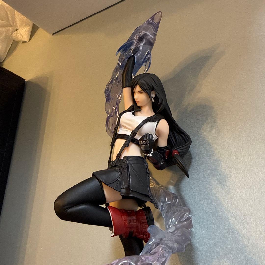 ティファ・ロックハート　フィギュア