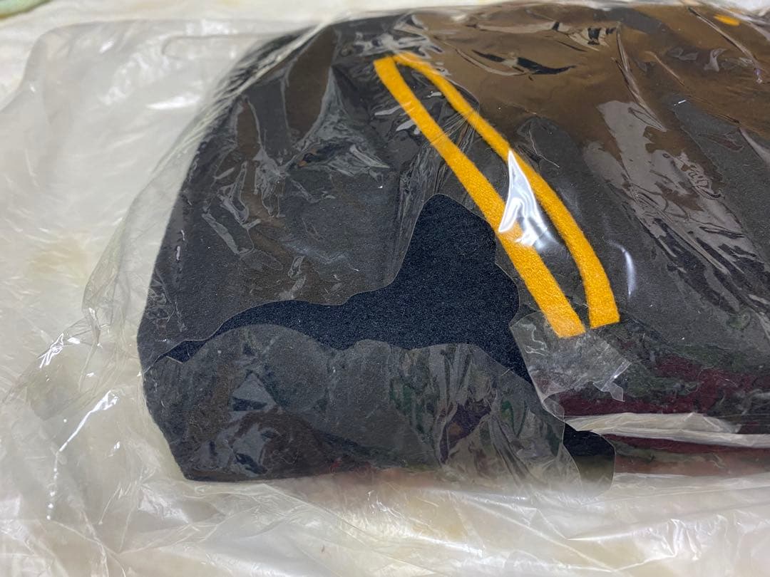 【未開封未着用】新しい学校のリーダーズAG!ロゴスタジャン!XL公式限定グッズ