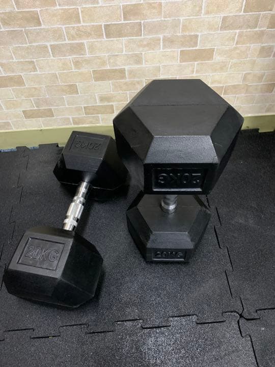7000円割引！ヘックス  ダンベル　20kg 25kg  各２個